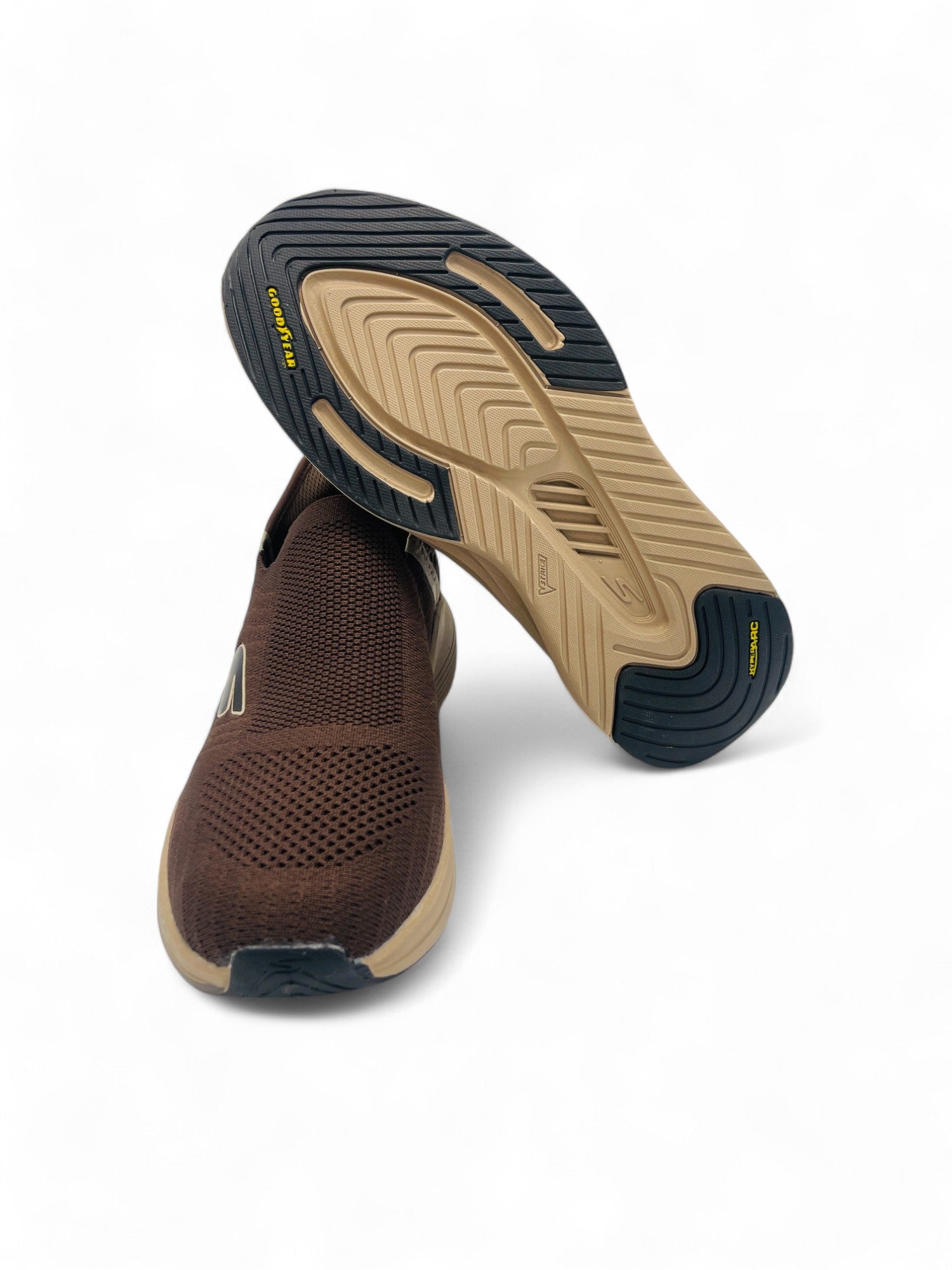 Skechers Slip-ins: Max Cushioning